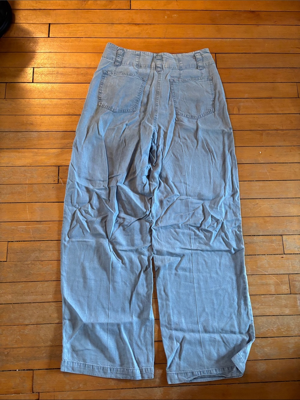 NWT DKNY Glacier Light Blue High Rise Wide Leg Lyocell Denim - Picture 6 of 8